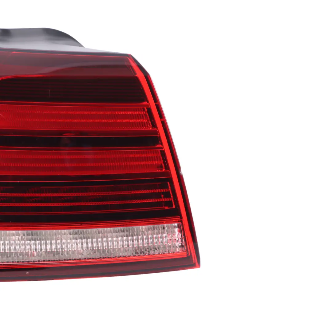 Volkswagen Golf 5G Light Lamp Rear Taillight Left Outer N/S - SKU 5G0945095Q-2 - Part number 5G0945095Q