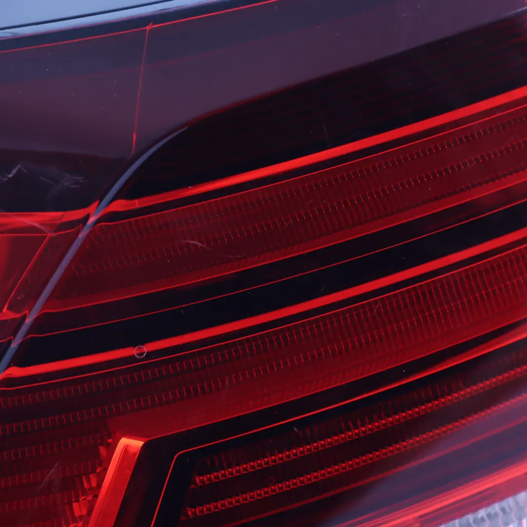 Volkswagen Golf 5G Light Lamp Rear Taillight Left Outer N/S - SKU 5G0945095Q-2 - Part number 5G0945095Q