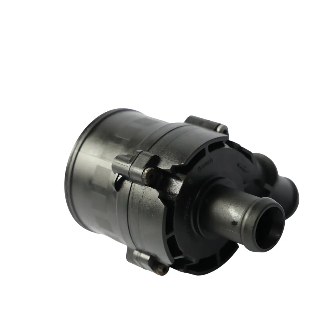 Zusatzwasserpumpe Kühlmittel für Audi A1 8X Volkswagen Golf Mk7 Passat B8 mit Teilenummer 5G0965567 Audi A1 8X Volkswagen Golf Mk7 Passat B8 Zusatzwasserpumpe Kühlmittel - SKU 5G0965567-1 - Teilenummer 5G0965567