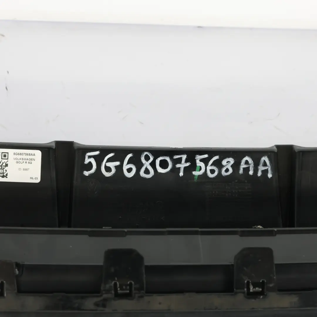 VW Golf VII R Parachoques Trasero Spoiler Inferior Difusor Cubierta - SKU 5G6807568AA - Número de pieza 5G6807568AA