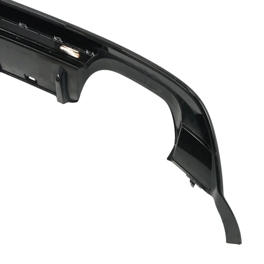 Panneau De Garniture De Diffuseur Pare-Chocs Arrière pour VW Golf VII R à propos du numéro de pièce 5G6807568AA VW Golf VII R Panneau De Garniture De Diffuseur Pare-Chocs Arrière - SKU 5G6807568AA - Numéro de pièce 5G6807568AA