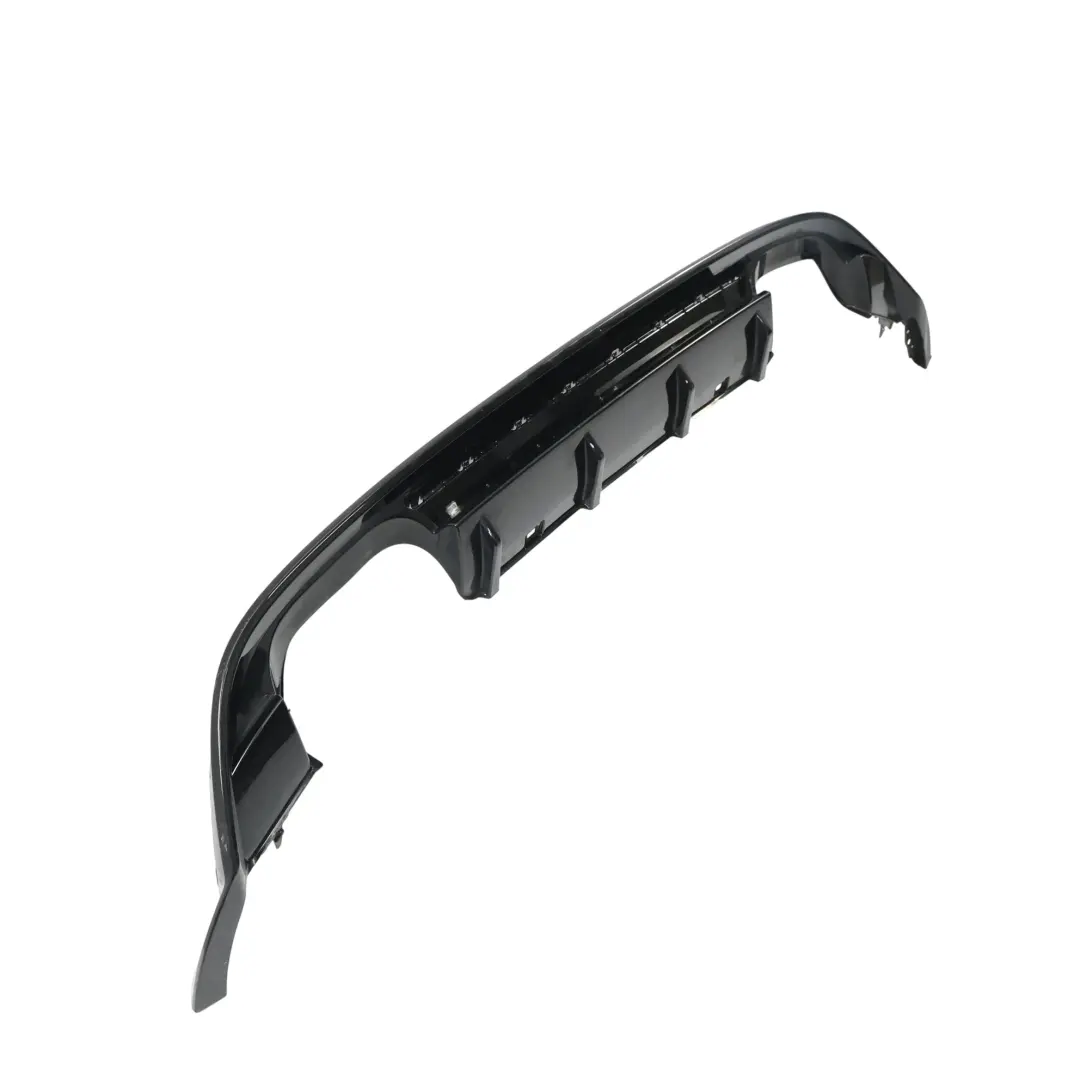 VW Golf VII R Panneau De Garniture De Diffuseur Pare-Chocs Arrière - SKU 5G6807568AA - Numéro de pièce 5G6807568AA