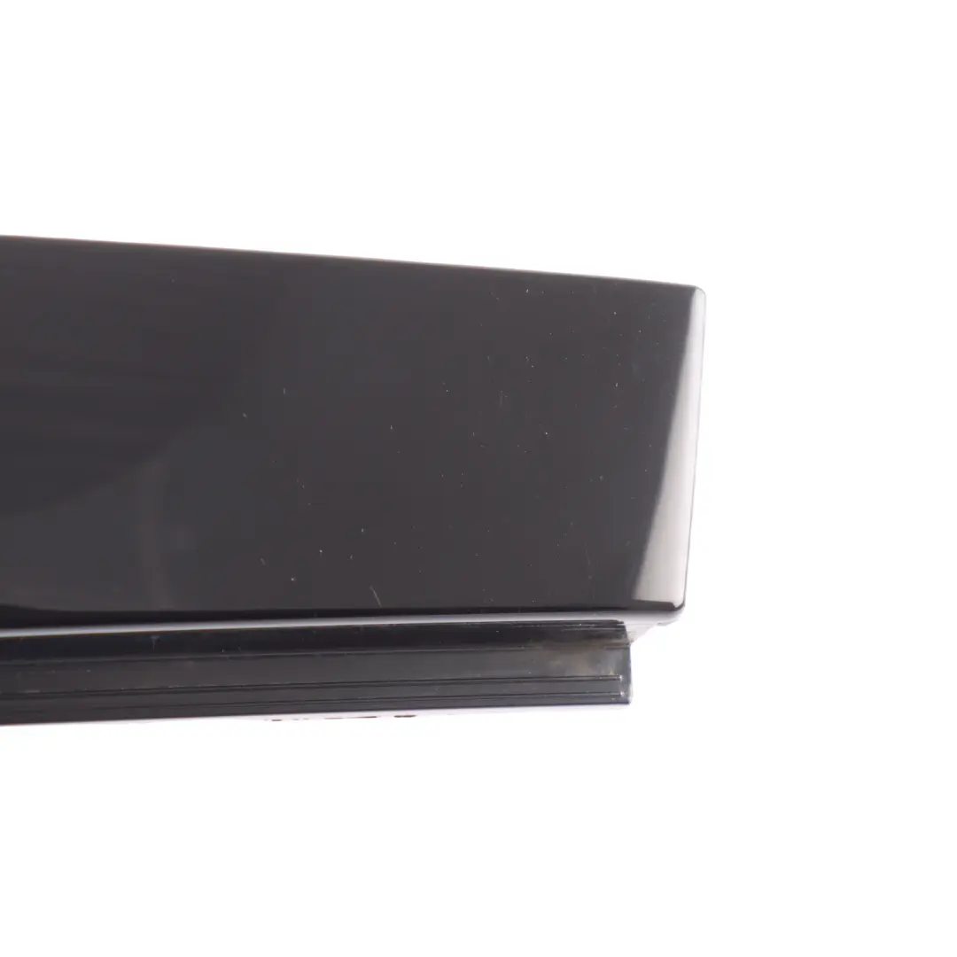 5G Türsäule Abdeckung Trim Hinten Rechts für VW Volkswagen Golf 7 mit Teilenummer 5G6839902B VW Volkswagen Golf 7 5G Türsäule Abdeckung Trim Hinten Rechts - SKU 5G6839902B - Teilenummer 5G6839902B