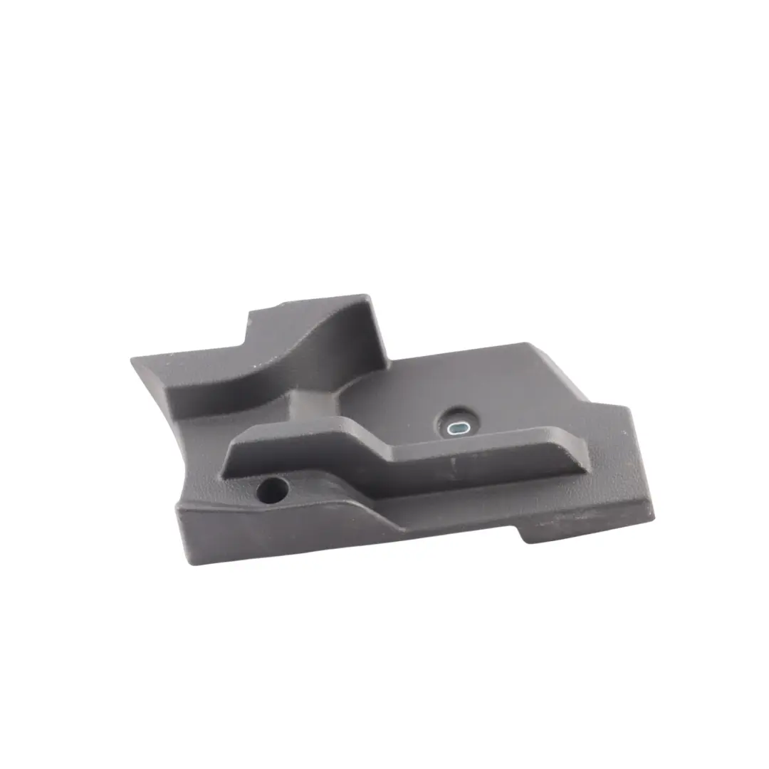 Volkswagen Golf Mk7 5G Soporte Suelo Maletero Trasero Izquierdo - SKU 5G6858831 - Número de pieza 5G6858831
