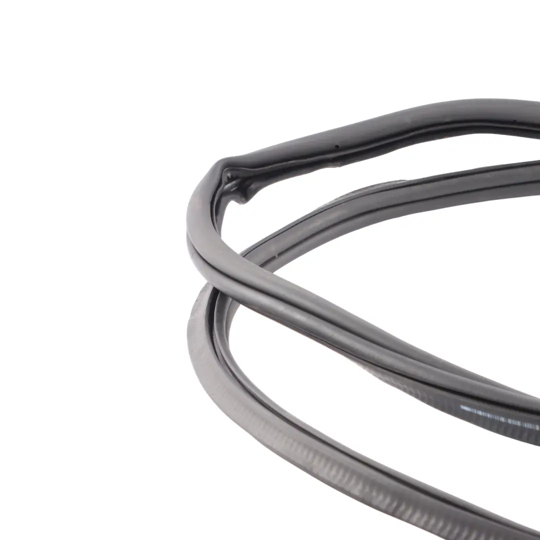 Door Seal Rubber Right O/S Inner Gasket to VW Volkswagen Golf Mk7 Rear with Part number 5G6867914B VW Volkswagen Golf Mk7 Rear Door Seal Rubber Right O/S Inner Gasket - SKU 5G6867914B - Part number 5G6867914B