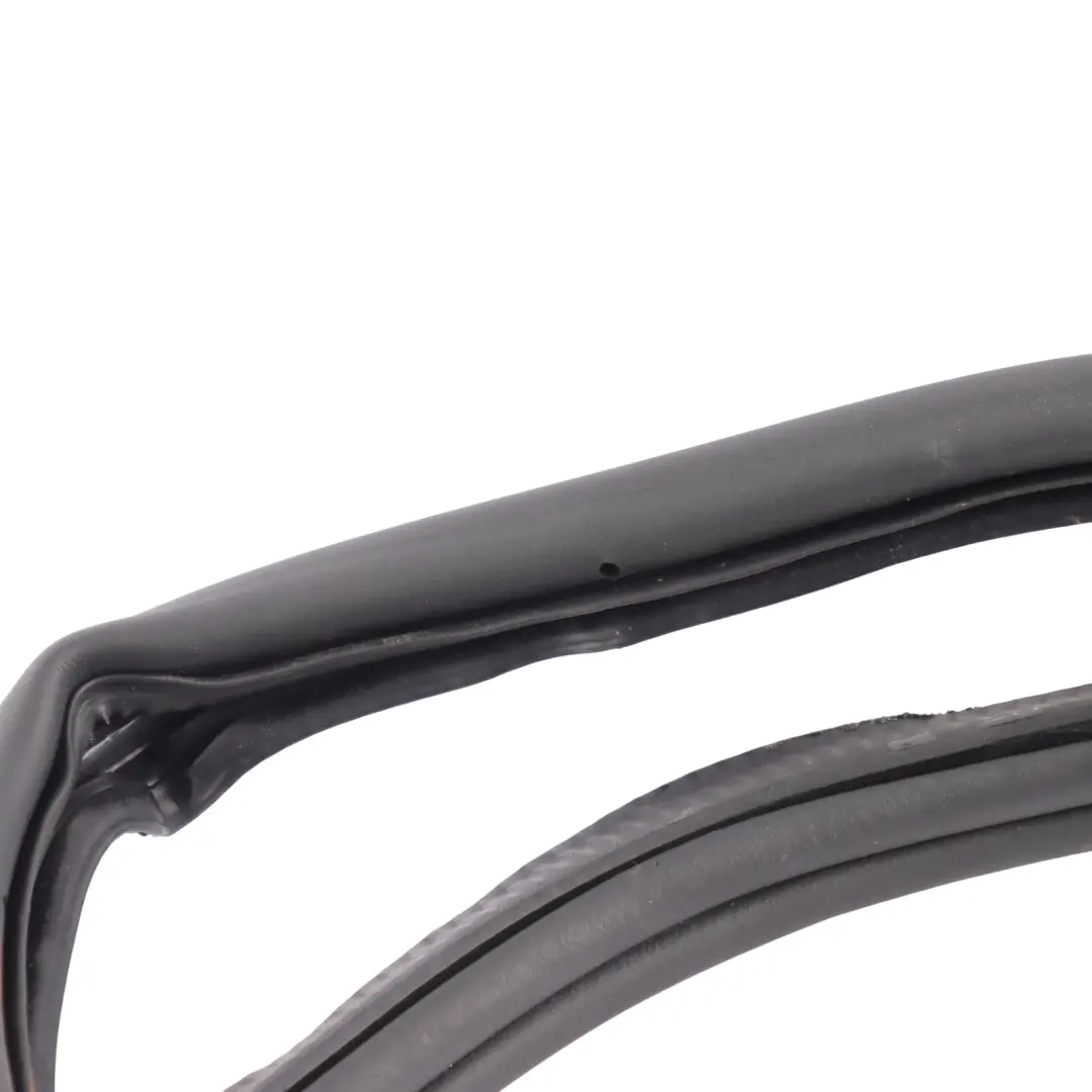 VW Volkswagen Golf Mk7 Rear Door Seal Rubber Right O/S Inner Gasket - SKU 5G6867914B - Part number 5G6867914B