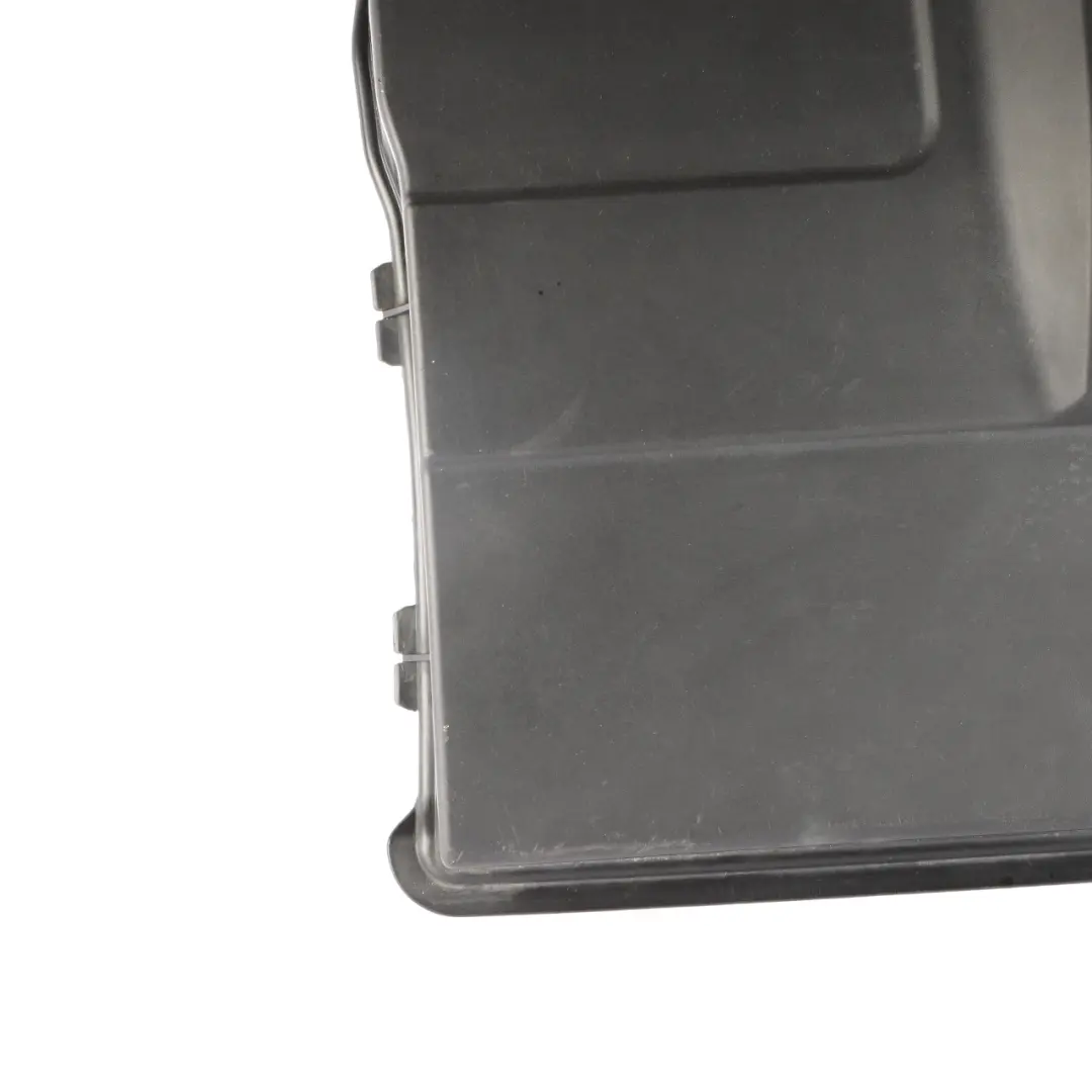 Mk3 L319 Brake Servo Fuse Box Trim Left N/S to Land Rover Discovery with Part number 5H22-18B692-BA Land Rover Discovery Mk3 L319 Brake Servo Fuse Box Trim Left N/S - SKU 5H22-18B692-BA - Part number 5H22-18B692-BA