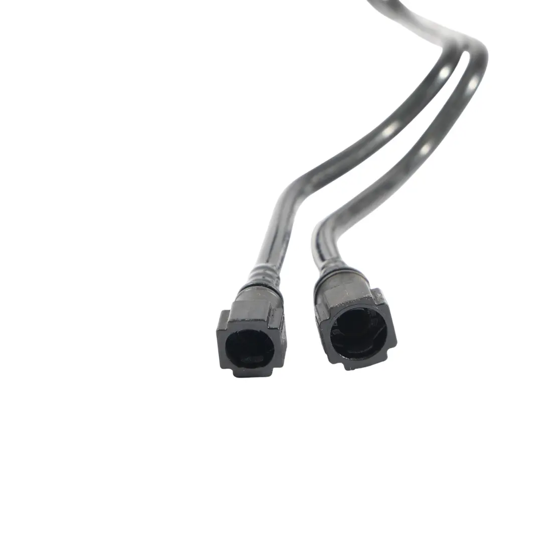 Vacuum Pipe Line Hose to Land Rover Discovery 3 L319 with Part number 5H22-2A047-CC Land Rover Discovery 3 L319 Vacuum Pipe Line Hose - SKU 5H22-2A047-CC - Part number 5H22-2A047-CC