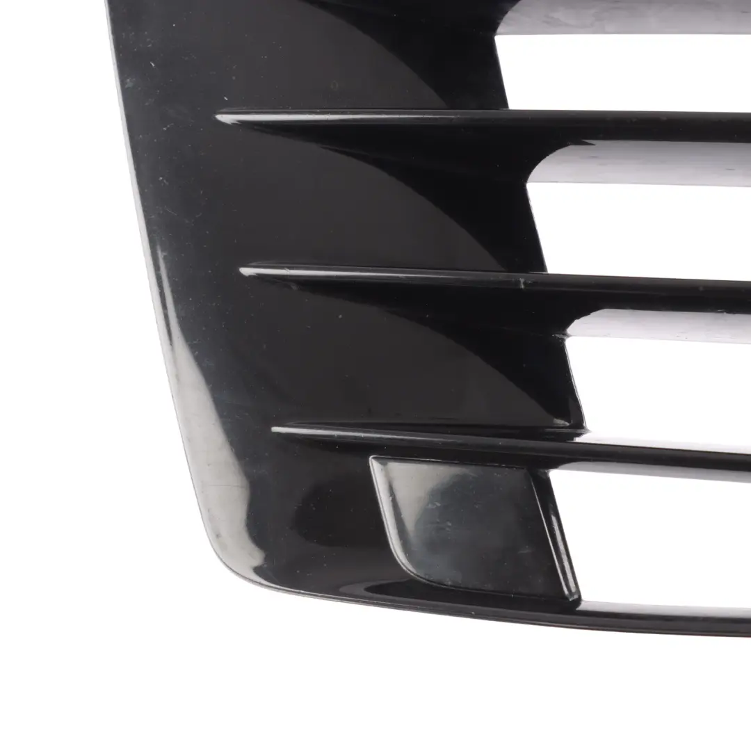 Mk6 Front Bumper Lower Grille Cover Right O/S to VW Volkswagen Golf with Part number 5K0853666E VW Volkswagen Golf Mk6 Front Bumper Lower Grille Cover Right O/S - SKU 5K0853666E - Part number 5K0853666E