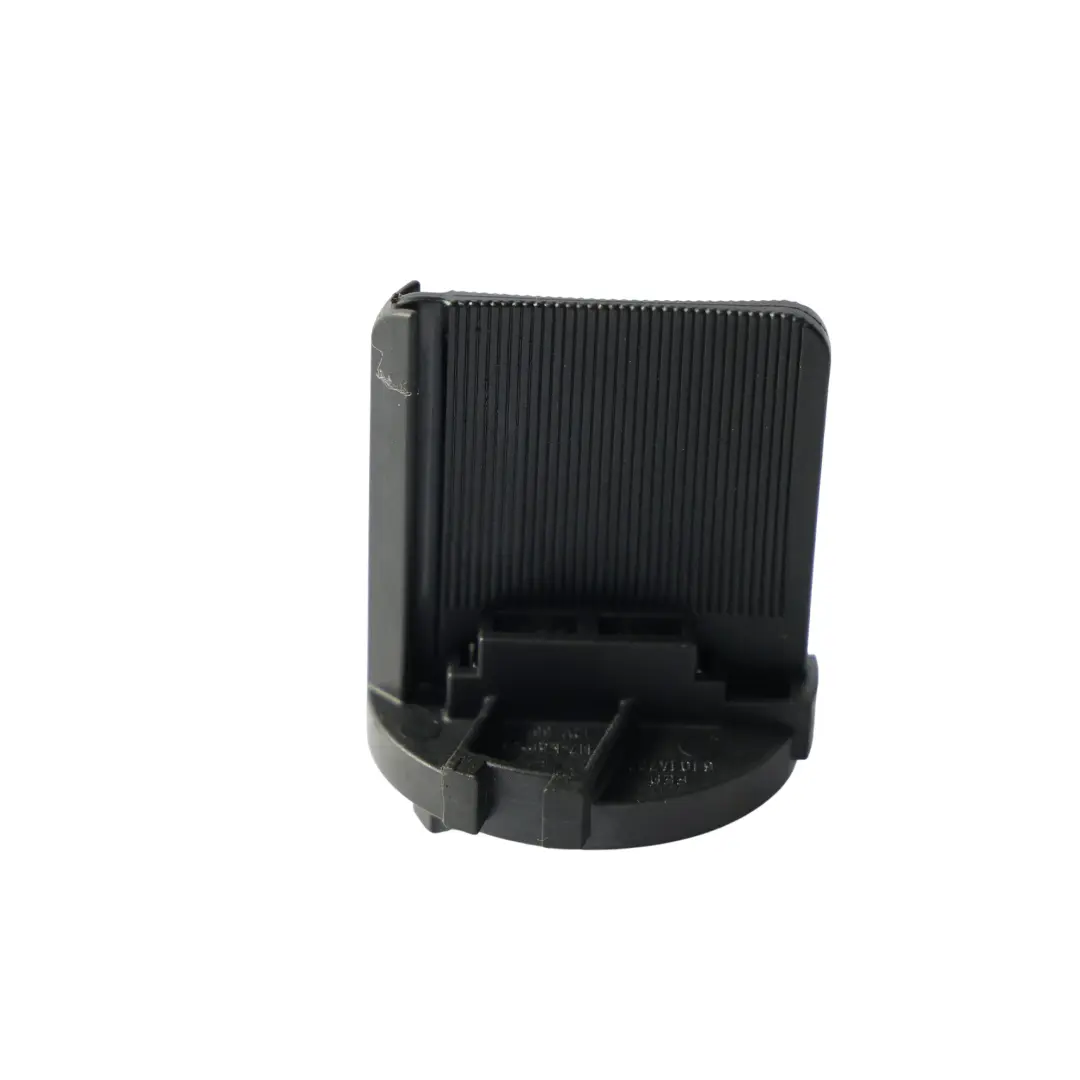 Mk3 Portalampada Sinistra Destra per Volkswagen Scirocco con numero di parte 5K0941109 Volkswagen Scirocco Mk3 Portalampada Sinistra Destra - SKU 5K0941109 - Numero di parte 5K0941109