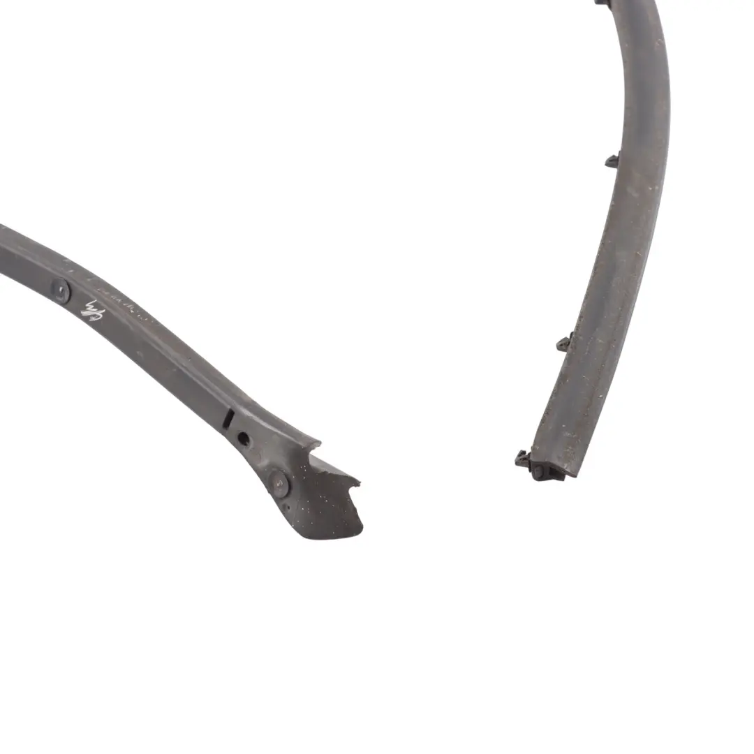 Mk6 Rear Door Seal Gasket Rubber Outer Right O/S to VW Volkswagen Golf with Part number 5K6839700B VW Volkswagen Golf Mk6 Rear Door Seal Gasket Rubber Outer Right O/S - SKU 5K6839700B - Part number 5K6839700B