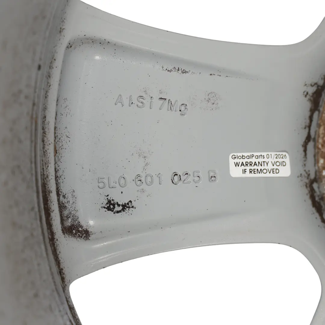 Felga Aluminiowa Srebrna 17" 7J ET:45 do Skoda Yeti 5L o numerze 5L0601025B Skoda Yeti 5L Felga Aluminiowa Srebrna 17" 7J ET:45 - SKU 5L0601025B-1 - Numer Części 5L0601025B