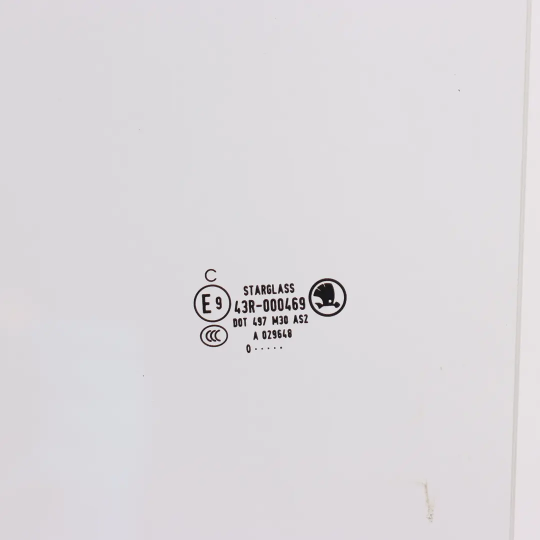 Door Window Clear Glass Rear Left N/S to Skoda YETI 5L with Part number 5L0845205 Skoda YETI 5L Door Window Clear Glass Rear Left N/S - SKU 5L0845205 - Part number 5L0845205