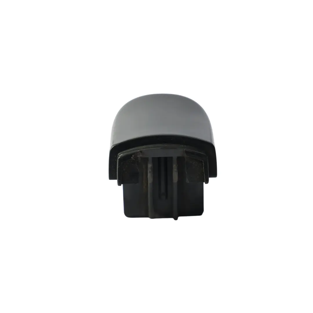 VW Polo Mk5 Passenger Door Grab Handle End Cap United Grey Metallic - A7T - SKU 5N0839167B-UGR - Part number 5N0839167B