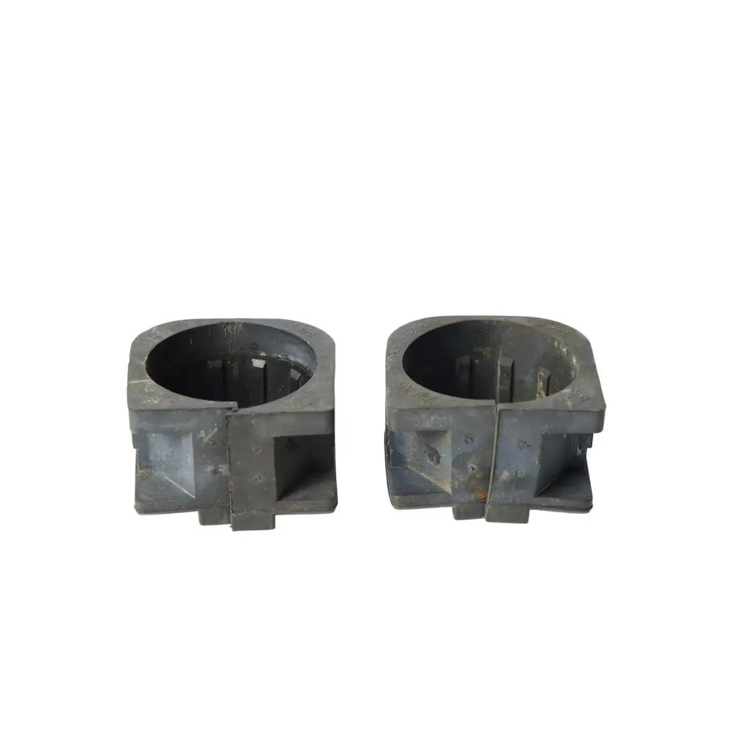 Mk6 Fuel Pump Securing Rubber Bush Set to VW Volkswagen Golf with Part number 5N0906221 VW Volkswagen Golf Mk6 Fuel Pump Securing Rubber Bush Set - SKU 5N0906221 - Part number 5N0906221