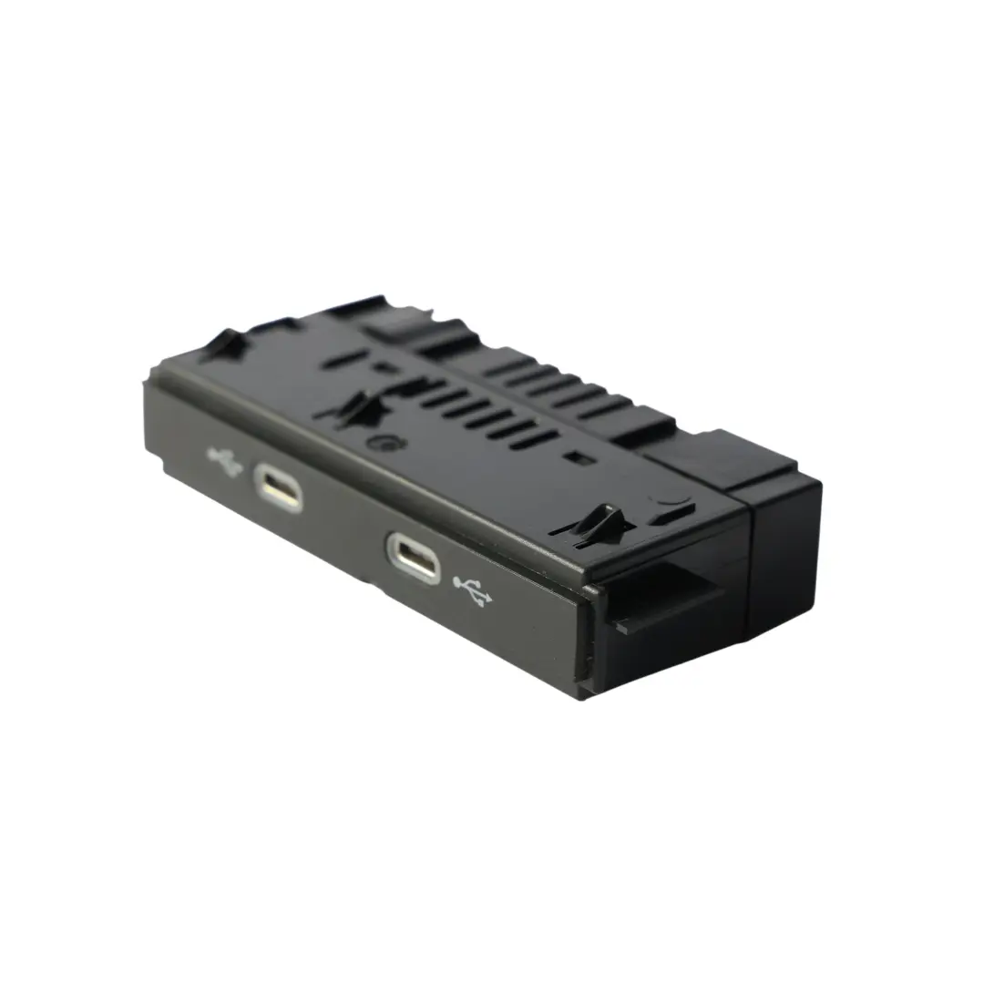 VW Volkswagen Crafter Mk2 SY Doppia Presa USB-C Console Centrale - SKU 5NA035736 - Numero di parte 5NA035736