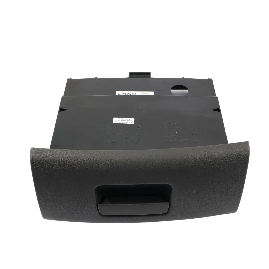 Przedni Schowek Szuflada Fotela Prawy do VW T-Roc A11 R o numerze 5NA882602 VW T-Roc A11 R Przedni Schowek Szuflada Fotela Prawy - SKU 5NA882602 - Numer Części 5NA882602