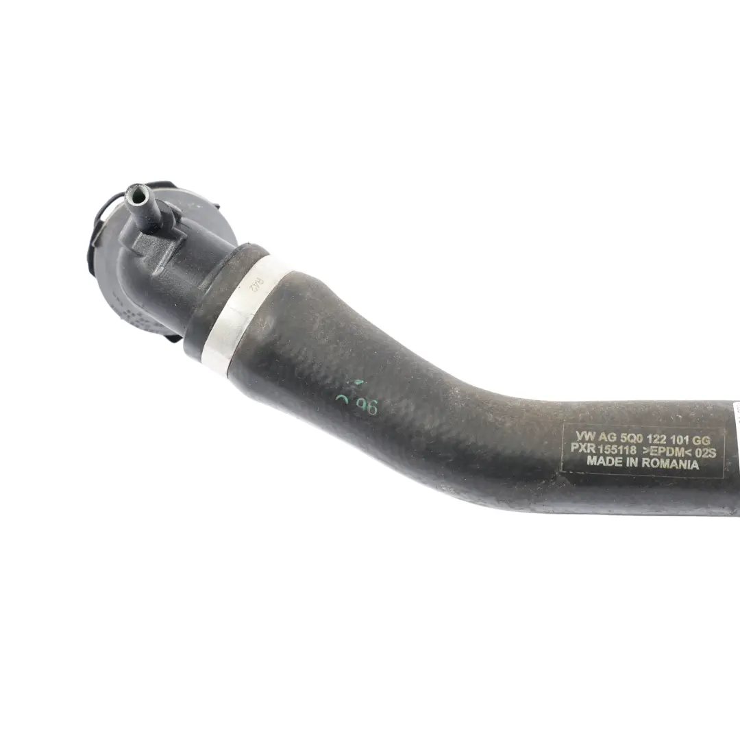 Mk3 Seat Ateca 1.6 2.0 TDI Tubo Refrigerante para Skoda Octavia con número de pieza 5Q0122101GG Skoda Octavia Mk3 Seat Ateca 1.6 2.0 TDI Tubo Refrigerante - SKU 5Q0122101GG - Número de pieza 5Q0122101GG