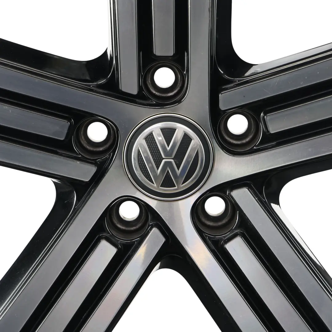 Llanta De Aleación Bicolor 18" 7.5J ET:49 para Volkswagen Golf Mk7 con número de pieza 5G0601025DQ Volkswagen Golf Mk7 Llanta De Aleación Bicolor 18" 7.5J ET:49 - SKU 5G0601025DQ-2 - Número de pieza 5G0601025DQ