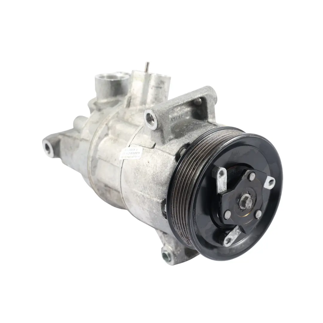 Aire Acondicionado A/C Compresor para Audi A3 8V VW Golf Mk7 VII con número de pieza 5Q0816803B Audi A3 8V VW Golf Mk7 VII Aire Acondicionado A/C Compresor - SKU 5Q0816803B-1 - Número de pieza 5Q0816803B