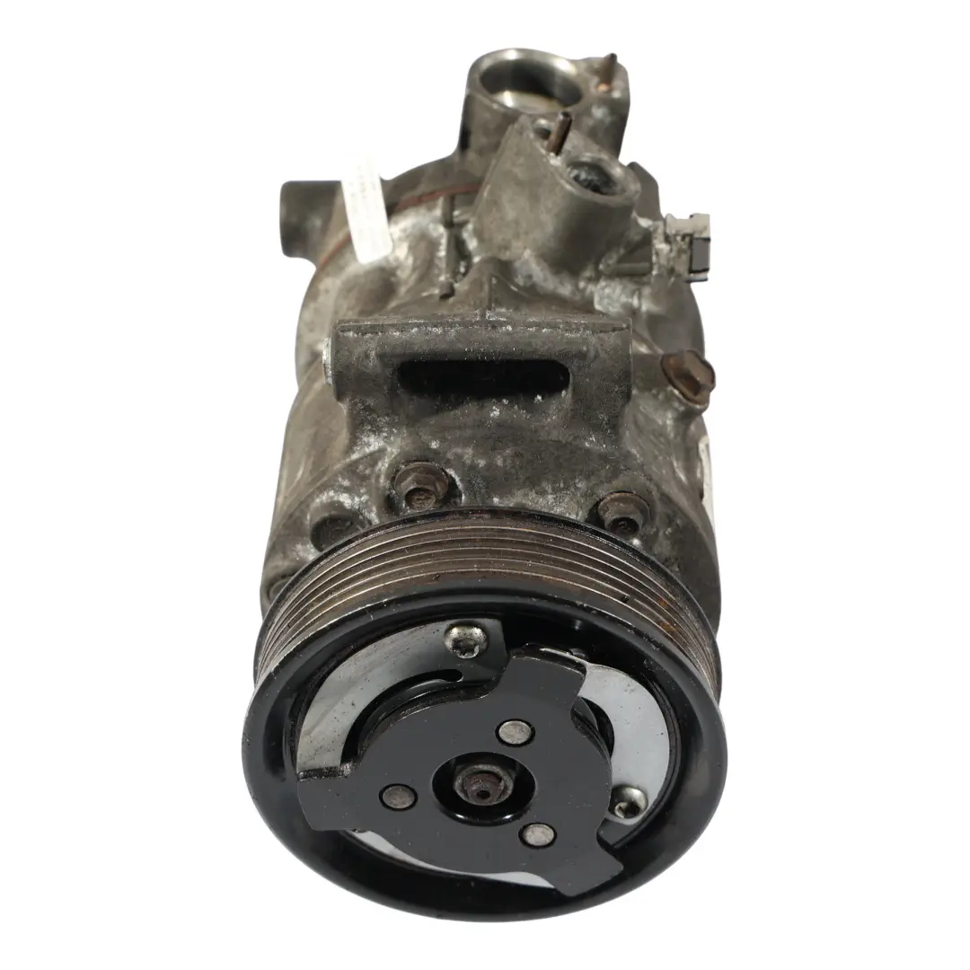 A/C Compressore Pompa Aria Condizionata Diesel per VW Volkswagen Golf VII con numero di parte 5Q0820803C VW Volkswagen Golf VII A/C Compressore Pompa Aria Condizionata Diesel - SKU 5Q0820803C - Numero di parte 5Q0820803C