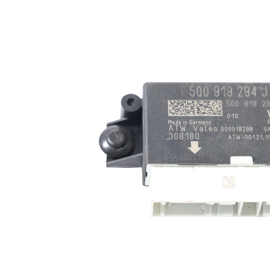 PDC Parkabstands Kontroll Sensor Modul Steuergerät für Audi A3 8V mit Teilenummer 5Q0919294J Audi A3 8V PDC Parkabstands Kontroll Sensor Modul Steuergerät - SKU 5Q0919294J - Teilenummer 5Q0919294J