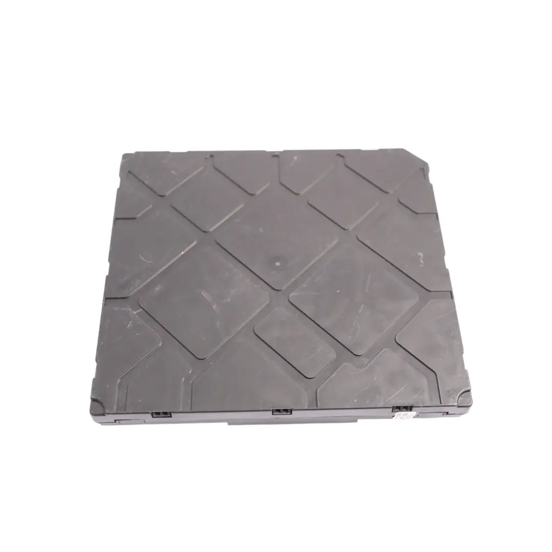 5G Body Control Module Onboard Unit to Volkswagen Golf with Part number 5Q0937084DF Volkswagen Golf 5G Body Control Module Onboard Unit - SKU 5Q0937084DF - Part number 5Q0937084DF