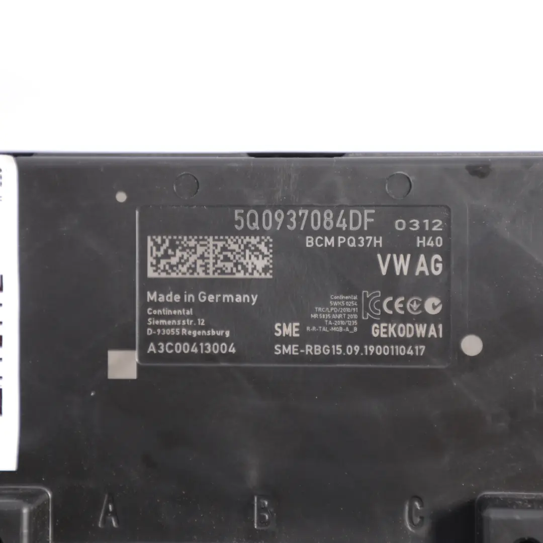 Volkswagen Golf 5G Body Control Module Onboard Unit - SKU 5Q0937084DF - Part number 5Q0937084DF