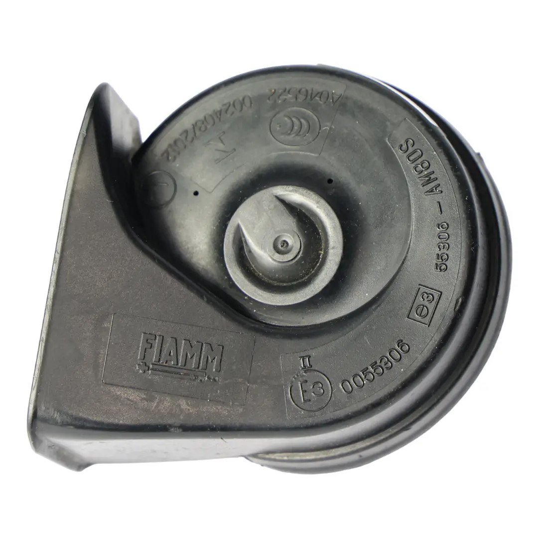 Bocina Señal Fanfarria Tono Bajo Sirena para VW Volkswagen Golf Mk7 con número de pieza 5Q0951221L VW Volkswagen Golf Mk7 Bocina Señal Fanfarria Tono Bajo Sirena - SKU 5Q0951221L - Número de pieza 5Q0951221L