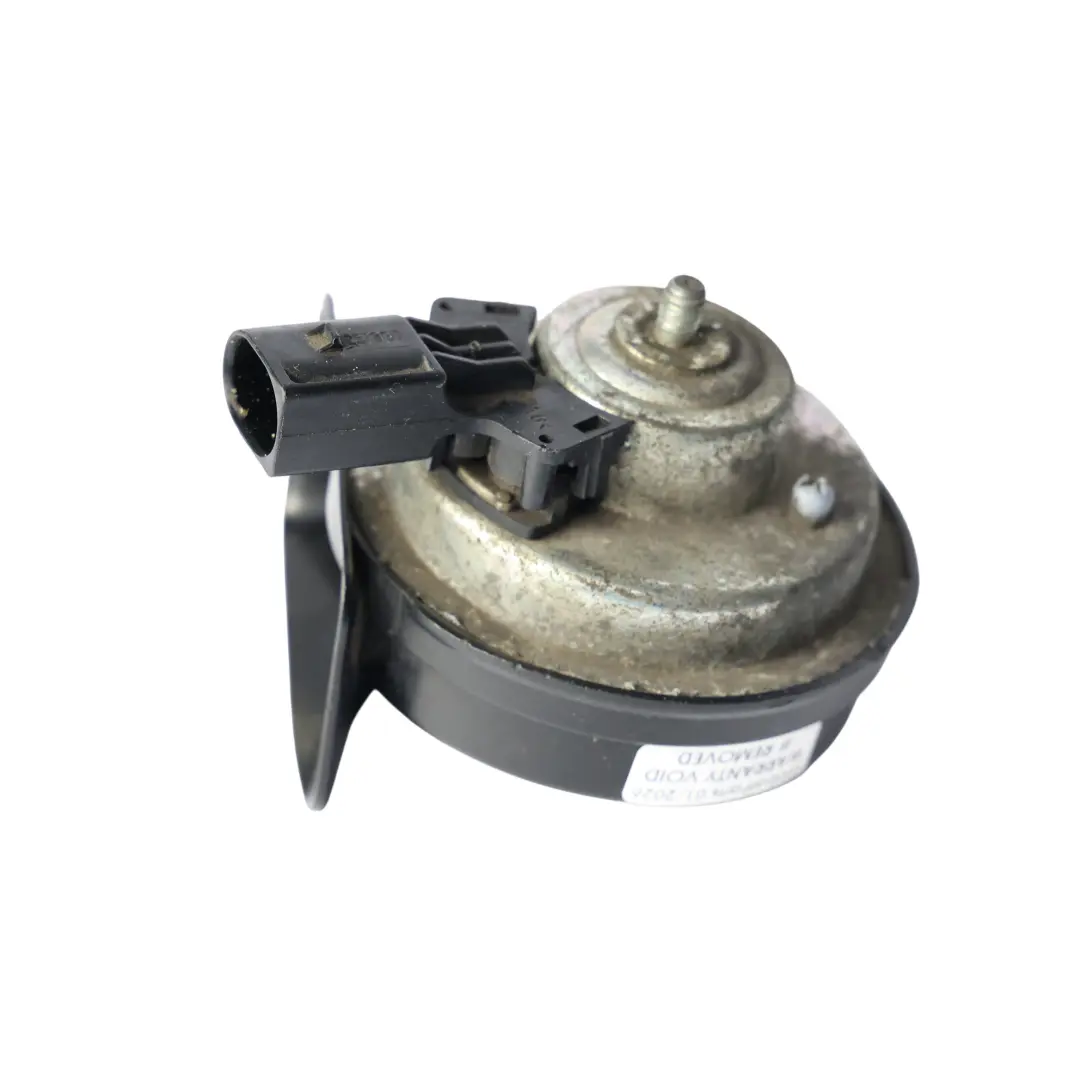 Horn Signal Fanfare Low Tone Pitch Siren to VW Volkswagen Golf Mk7 with Part number 5Q0951221L VW Volkswagen Golf Mk7 Horn Signal Fanfare Low Tone Pitch Siren - SKU 5Q0951221L - Part number 5Q0951221L