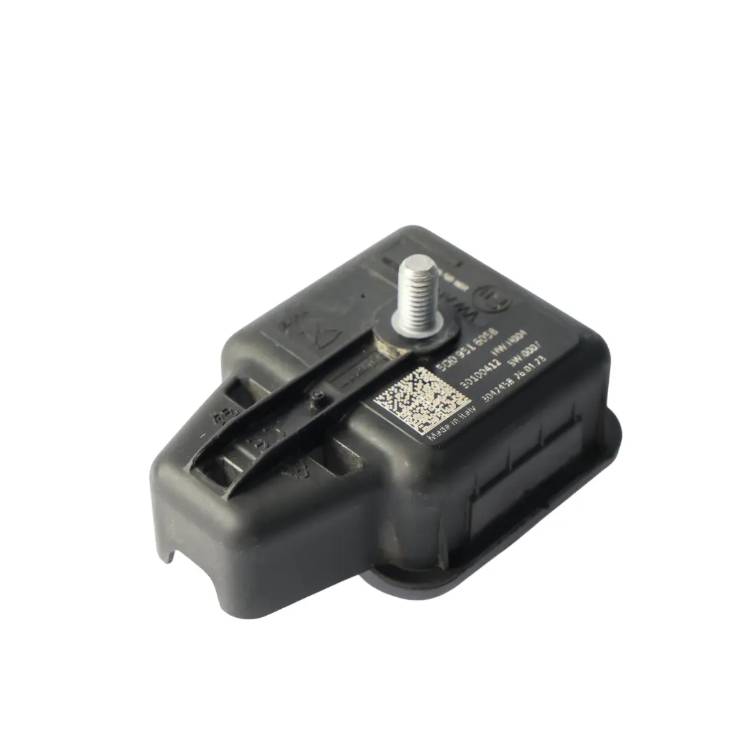 Mk8 Antirrobo Alarma Sirena para Audi Seat Skoda Volkswagen Golf con número de pieza 5Q0951605B Audi Seat Skoda Volkswagen Golf Mk8 Antirrobo Alarma Sirena - SKU 5Q0951605B - Número de pieza 5Q0951605B