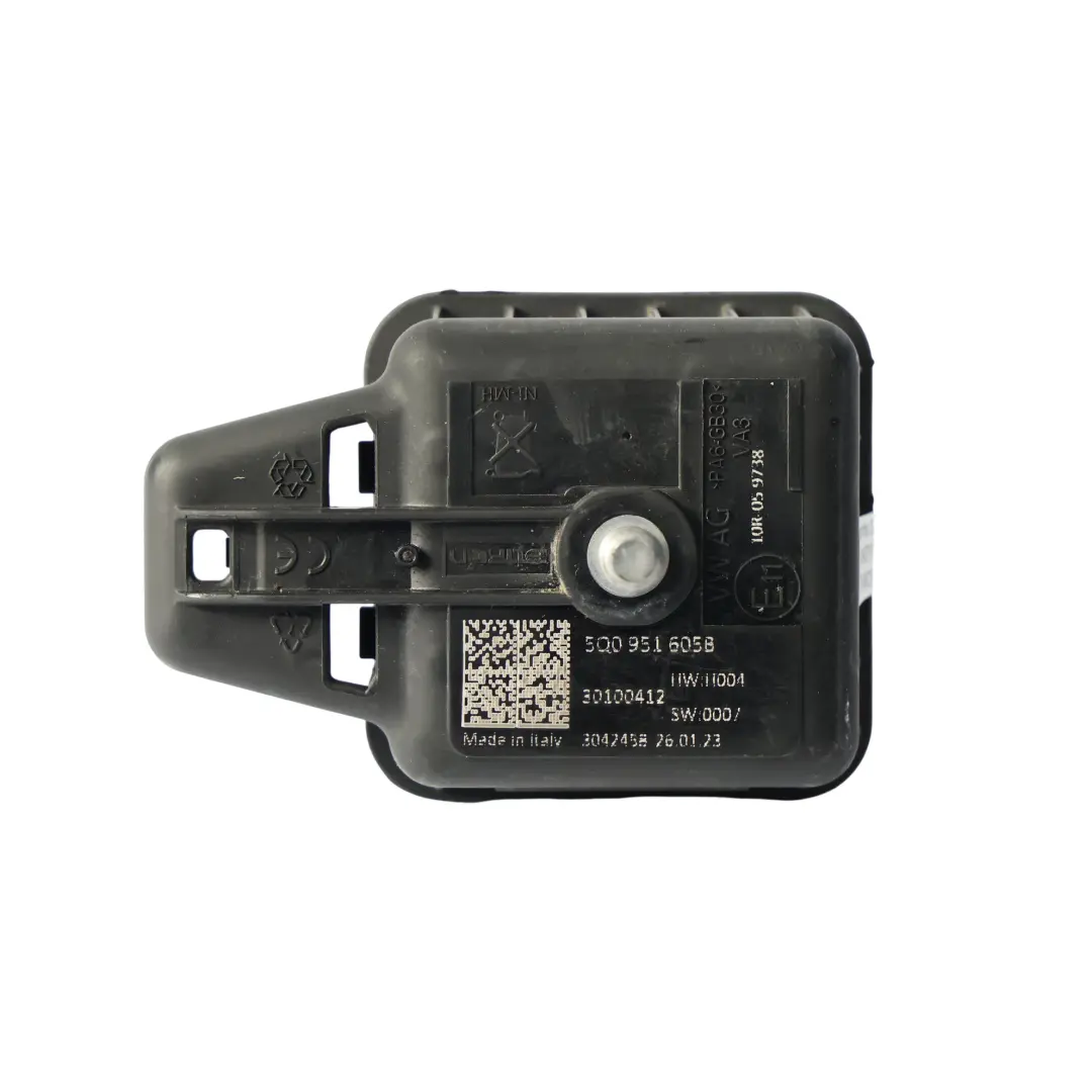 Mk8 Antirrobo Alarma Sirena para Audi Seat Skoda Volkswagen Golf con número de pieza 5Q0951605B Audi Seat Skoda Volkswagen Golf Mk8 Antirrobo Alarma Sirena - SKU 5Q0951605B - Número de pieza 5Q0951605B