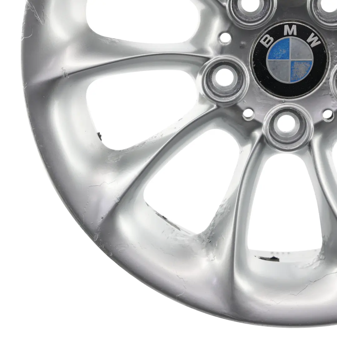 Srebrna Felga Aluminiowa 17" 8J ET:47 Styling 106 do BMW Z4 E85 o numerze 6758191 BMW Z4 E85 Srebrna Felga Aluminiowa 17" 8J ET:47 Styling 106 - SKU 6758191-6 - Numer Części 6758191