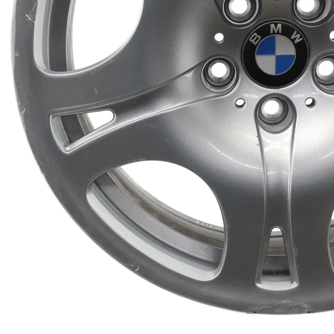 Jante En Alliage Argentée Avant 19" 8,5J ET:14 Style 93 pour BMW E63 E64 à propos du numéro de pièce 6760627 BMW E63 E64 Jante En Alliage Argentée Avant 19" 8,5J ET:14 Style 93 - SKU 6760627-1 - Numéro de pièce 6760627
