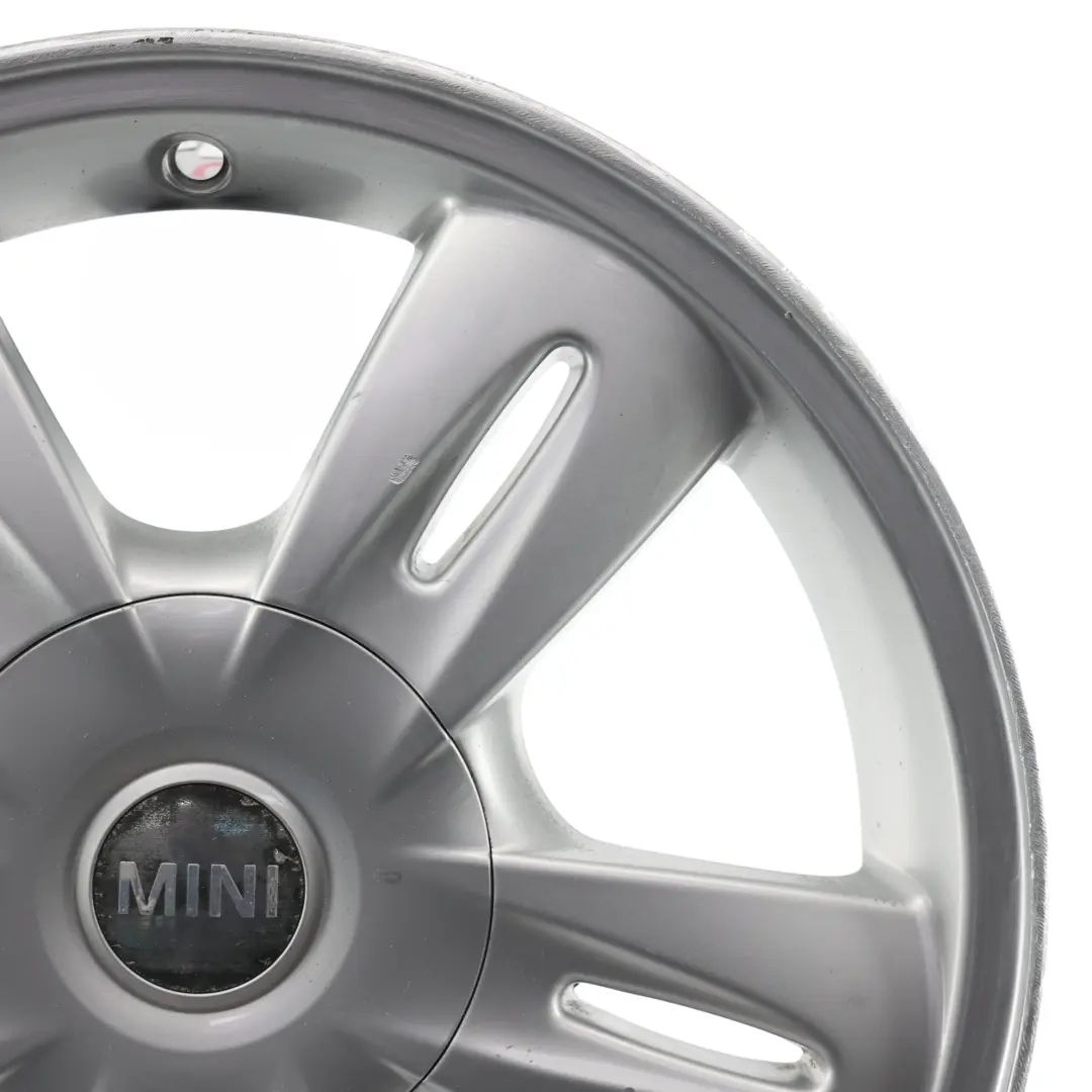 Silberne Leichtmetallfelge 15" 5,5J ET:45 5 Star Rocket 93 für Mini R50 R52 mit Teilenummer 6763295 Mini R50 R52 Silberne Leichtmetallfelge 15" 5,5J ET:45 5 Star Rocket 93 - SKU 6763295-3 - Teilenummer 6763295