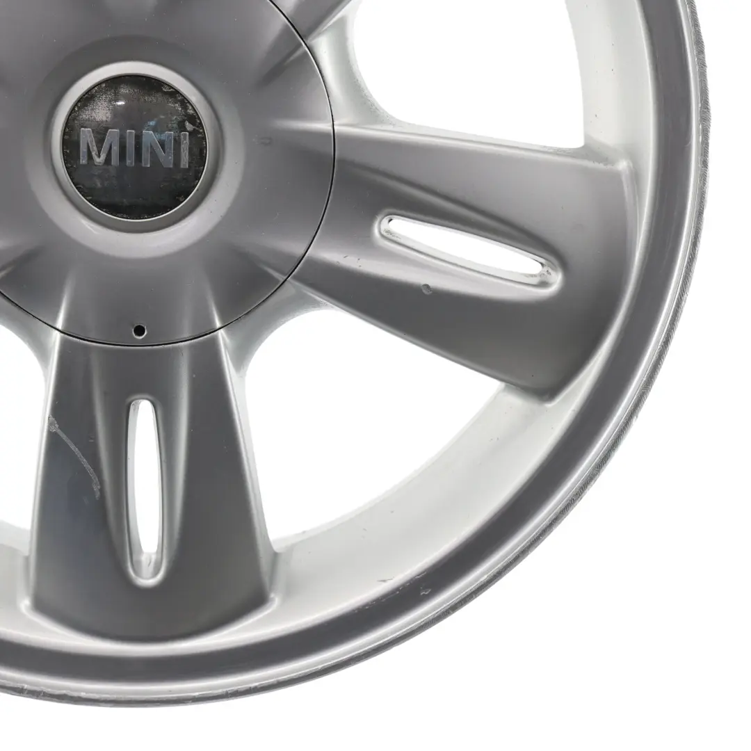 Llanta De aleacion plateada 15" 5,5J ET:45 5 Star Rocket 93 para Mini One R50 R52 con número de pieza 6763295 Mini One R50 R52 Llanta De aleacion plateada 15" 5,5J ET:45 5 Star Rocket 93 - SKU 6763295-3 - Número de pieza 6763295