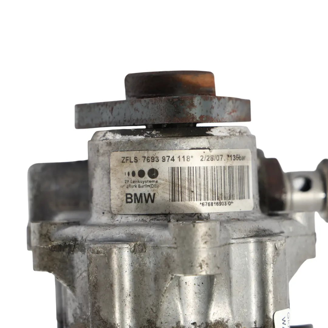 M57N2 Pompa Wspomagania 7693974 do BMW E90 E91 E92 E93 325d 330d Diesel o numerze 6768169 BMW E90 E91 E92 E93 325d 330d Diesel M57N2 Pompa Wspomagania 7693974 - SKU 6768169-5 - Numer Części 6768169