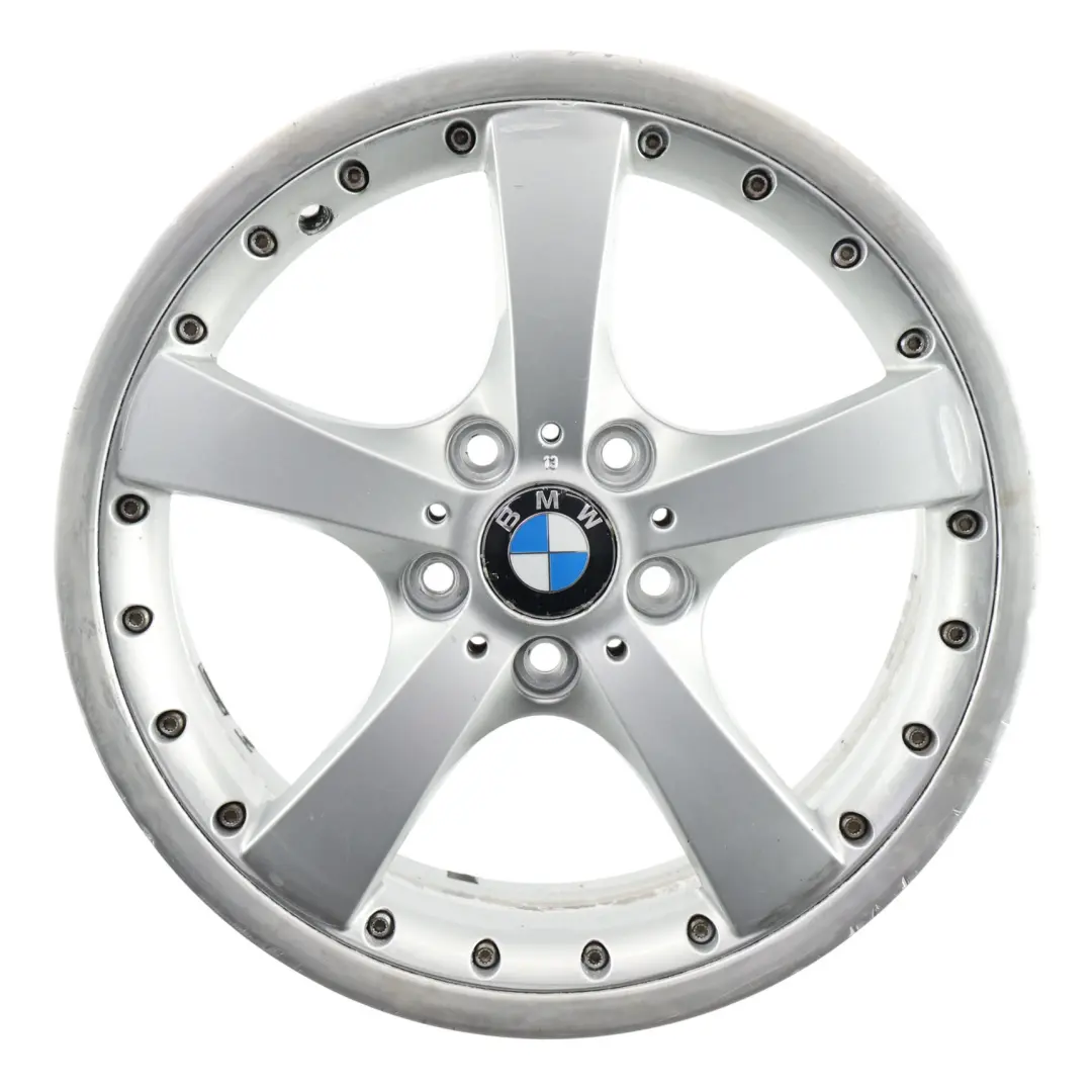 Llanta Trasera Aleación Plata 18 "8J ET:49 Styling 179 para BMW E81 E87 con número de pieza 6768561 BMW E81 E87 Llanta Trasera Aleación Plata 18 "8J ET:49 Styling 179 - SKU 6768561-1 - Número de pieza 6768561