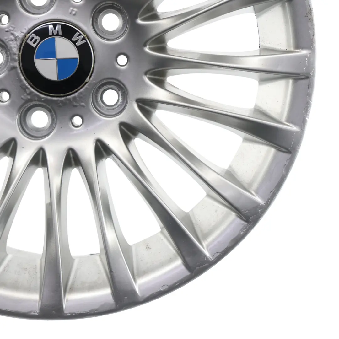 Silberne Leichtmetallfelge 17" ET:34 8J Spider Speiche 187 für BMW E90 E91 mit Teilenummer 6768969 BMW E90 E91 Silberne Leichtmetallfelge 17" ET:34 8J Spider Speiche 187 - SKU 6768969-2 - Teilenummer 6768969
