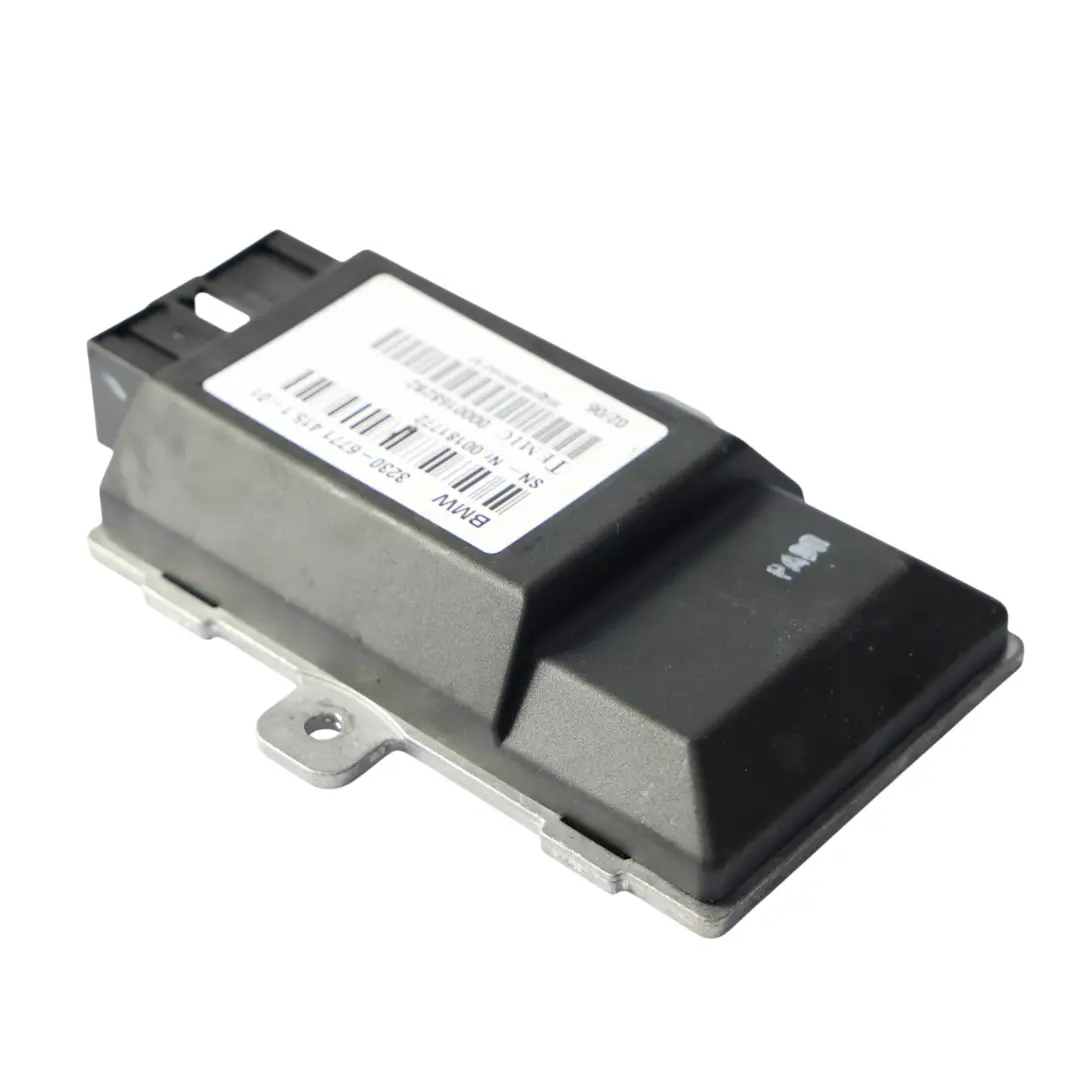 Elettronica Unità Di Controllo Modulo per BMW E65 E66 E67 Volante con numero di parte 6771415 BMW E65 E66 E67 Volante Elettronica Unità Di Controllo Modulo - SKU 6771415 - Numero di parte 6771415