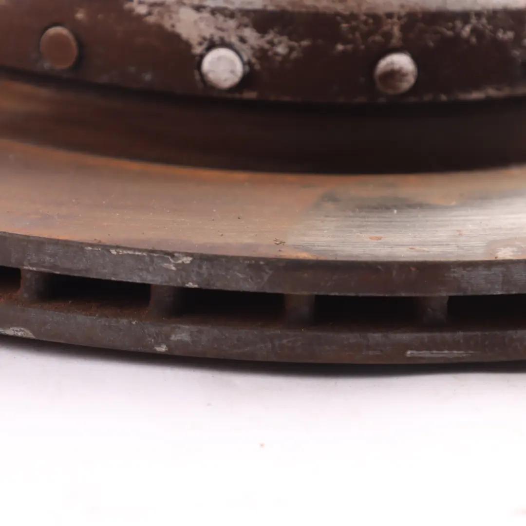 Axle Brake Disc Ventilated 330x20 Left Right N/O/S to BMW F10 F11 LCI Rear with Part number 6775287 BMW F10 F11 LCI Rear Axle Brake Disc Ventilated 330x20 Left Right N/O/S - SKU 6775287 - Part number 6775287