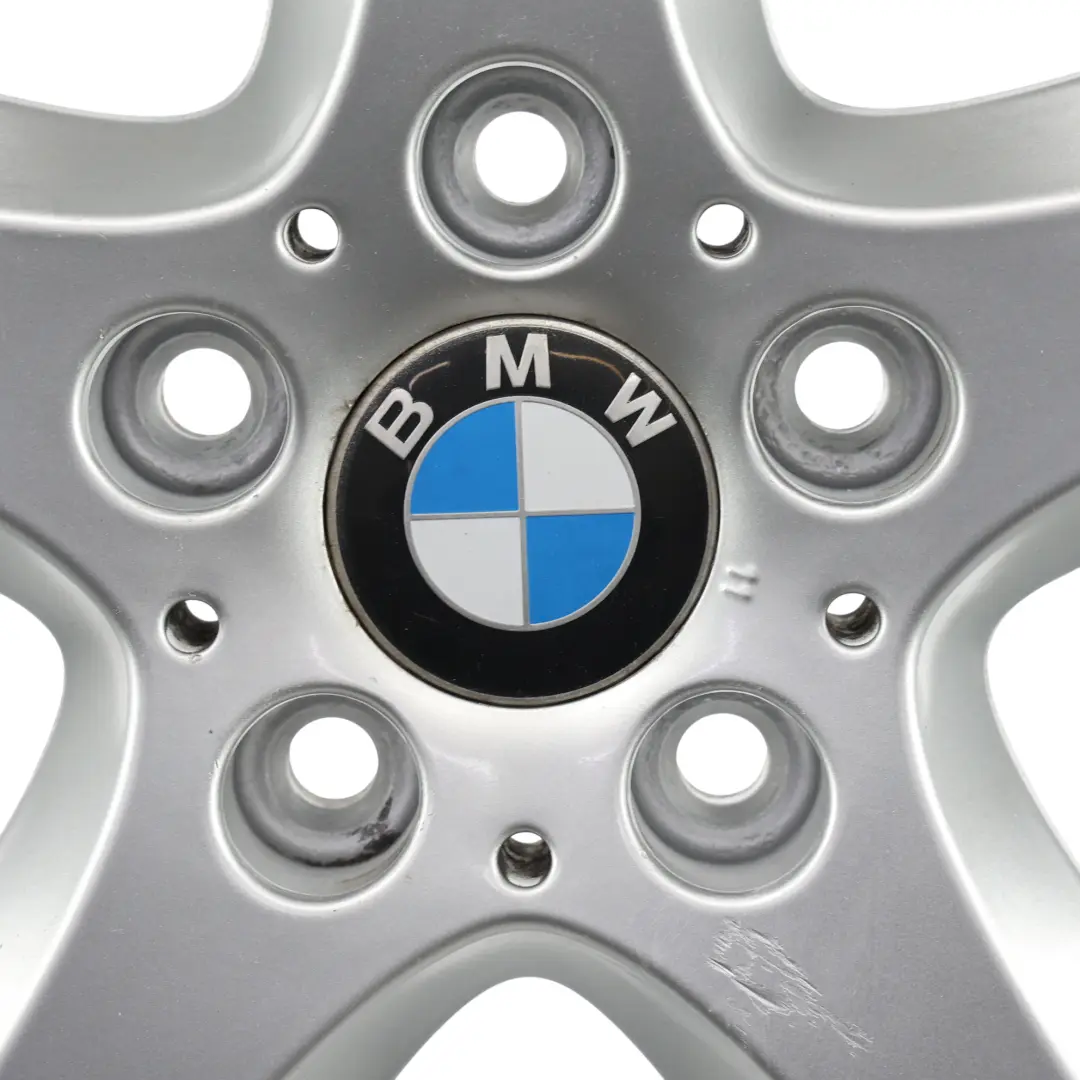 Cerchio Posteriore In Lega 17" 7,5J Et:47 Spider Spoke 142 per BMW E81 E82 E87 con numero di parte 6775623 BMW E81 E82 E87 Cerchio Posteriore In Lega 17" 7,5J Et:47 Spider Spoke 142 - SKU 6775623-2 - Numero di parte 6775623
