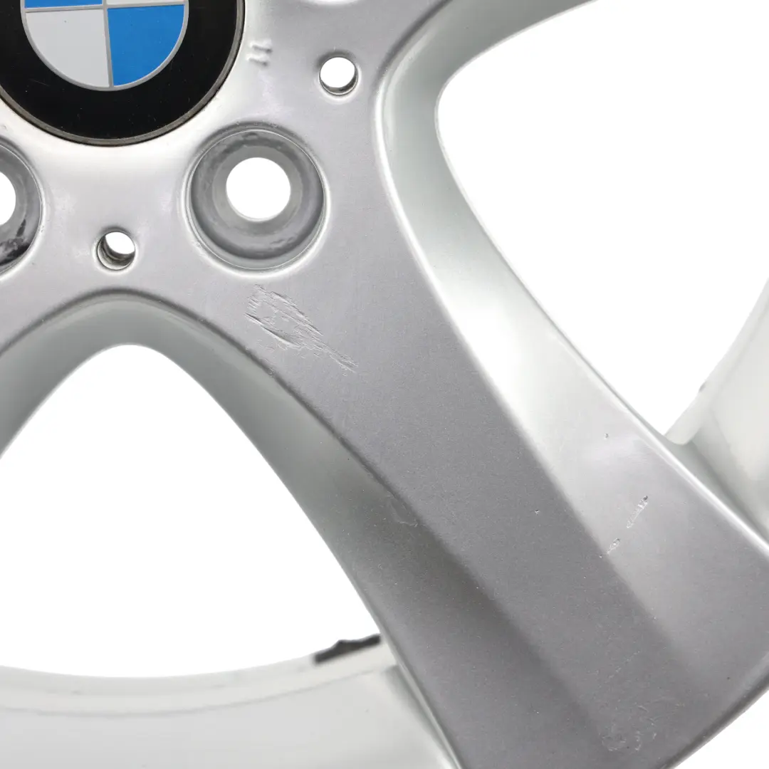 Llanta De aleacion trasera 17" 7,5J ET:47 Spider Spoke 142 para BMW E81 E82 E87 con número de pieza 6775623 BMW E81 E82 E87 Llanta De aleacion trasera 17" 7,5J ET:47 Spider Spoke 142 - SKU 6775623-2 - Número de pieza 6775623