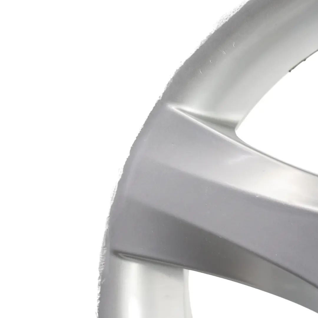 Cerchio Posteriore In Lega 17" 7,5J Et:47 Spider Spoke 142 per BMW E81 E82 E87 con numero di parte 6775623 BMW E81 E82 E87 Cerchio Posteriore In Lega 17" 7,5J Et:47 Spider Spoke 142 - SKU 6775623-2 - Numero di parte 6775623