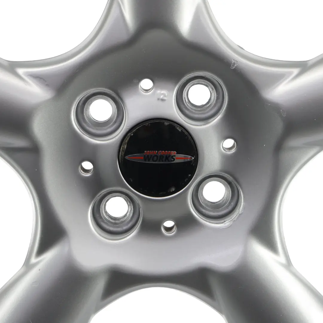 Llanta Aleación Plata 17 "7J ET:48 5 Pace Radios 110 para Mini Cooper R50 R55 R56 con número de pieza 6777960 Mini Cooper R50 R55 R56 Llanta Aleación Plata 17 "7J ET:48 5 Pace Radios 110 - SKU 6777960-2 - Número de pieza 6777960