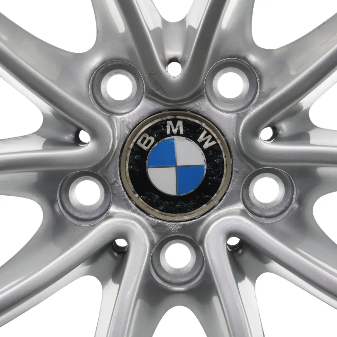 Cerchio ruota BMW X3 F25 X4 F26 lega argento 17" V Spoke 304 7,5J ET:32 per con numero di parte 6787575 Cerchio ruota BMW X3 F25 X4 F26 lega argento 17" V Spoke 304 7,5J ET:32 - SKU 6787575-1 - Numero di parte 6787575