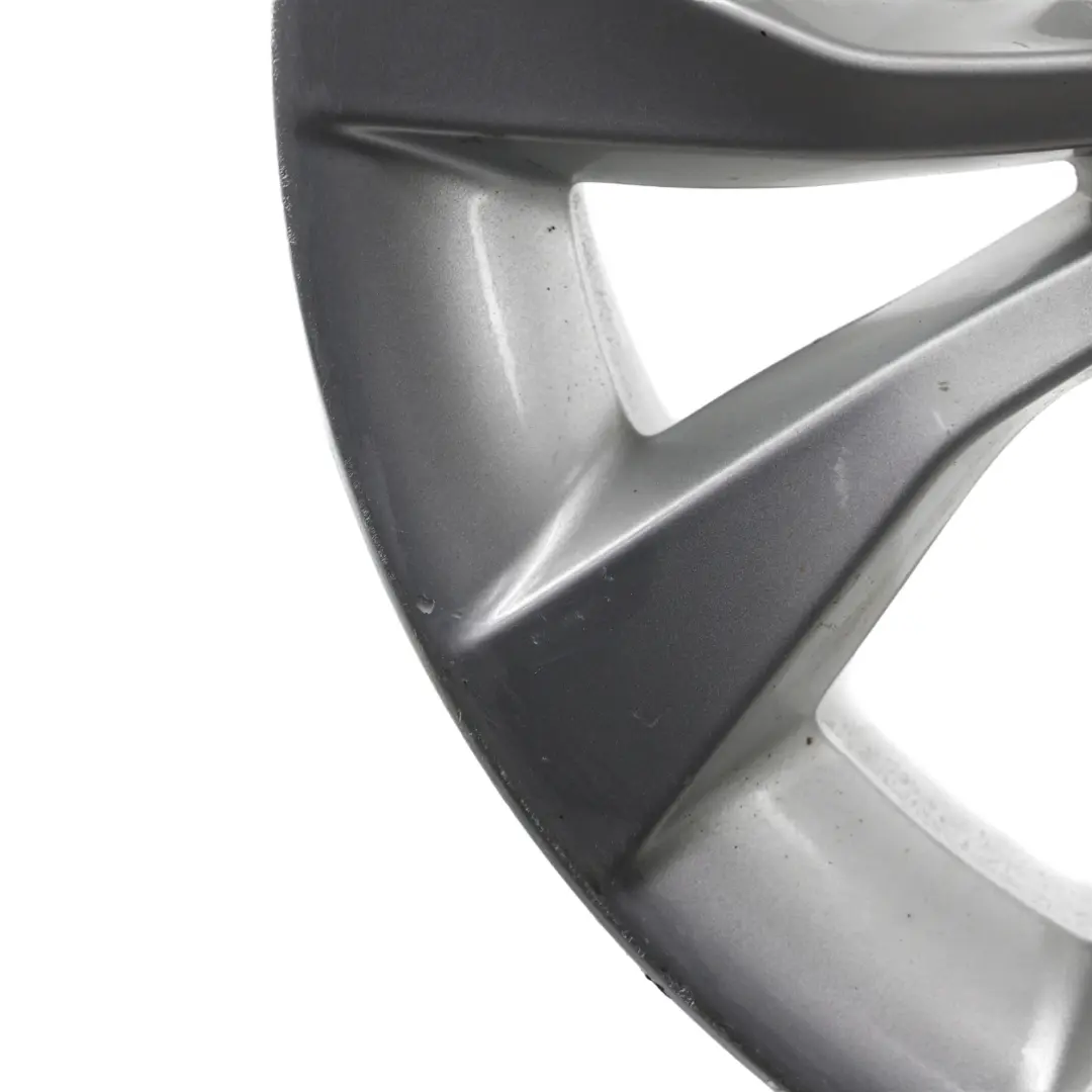 Silber Alu Felge Alufelge 17" V-Speiche 318 ET:34 7,5J für BMW X1 er E84 mit Teilenummer 6789141 BMW X1 er E84 Silber Alu Felge Alufelge 17" V-Speiche 318 ET:34 7,5J - SKU 6789141-2 - Teilenummer 6789141