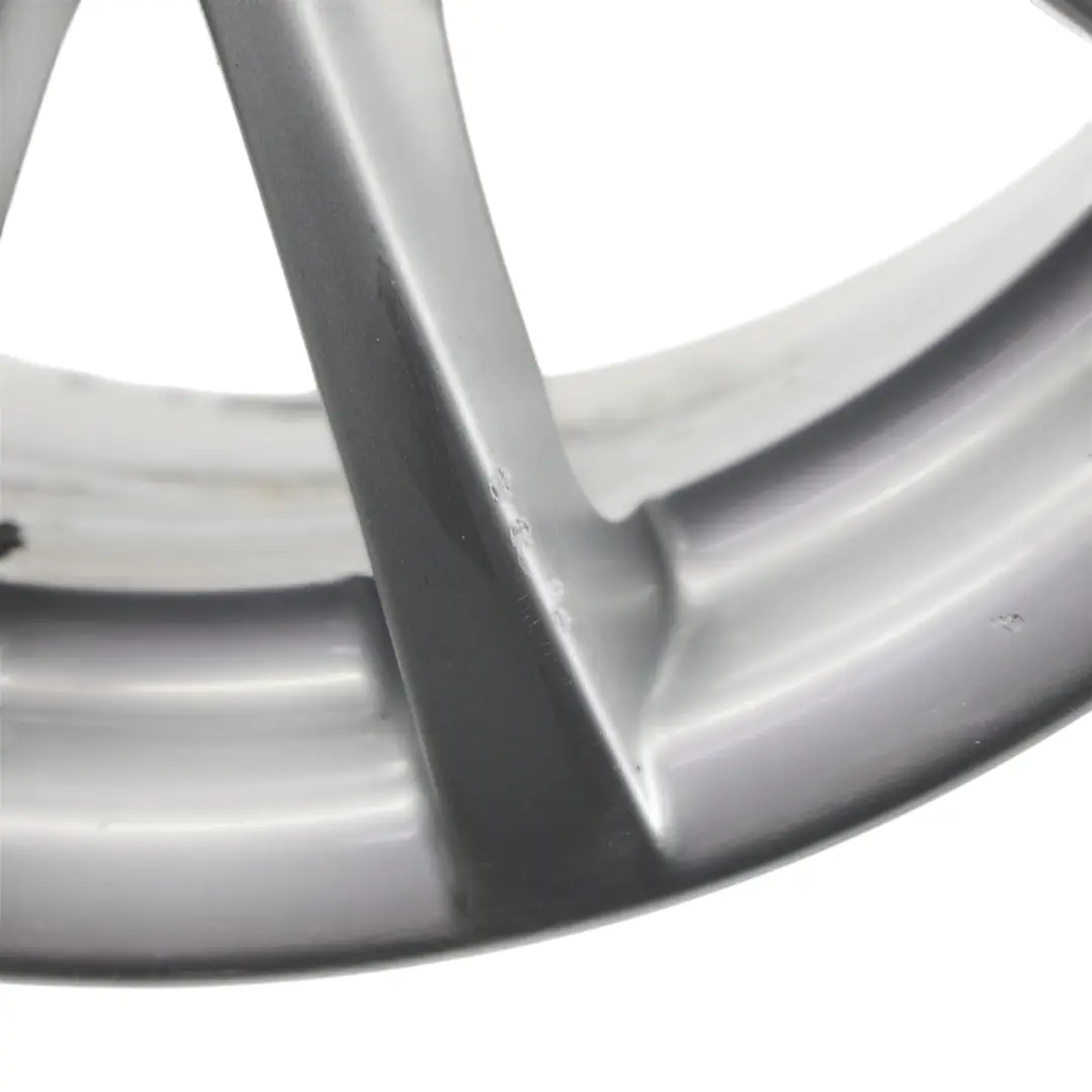 llanta Aleación Plata 16 "7J ET:31 V-radios 390 para BMW F30 F31 F36 con número de pieza 6796236 BMW F30 F31 F36 llanta Aleación Plata 16 "7J ET:31 V-radios 390 - SKU 6796236-1 - Número de pieza 6796236