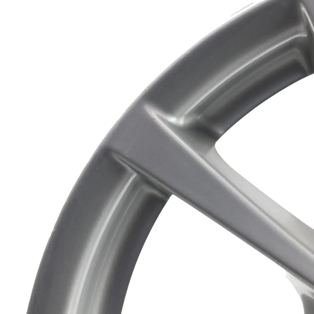 Jante Alliage Argent 16" 7J ET:31 V-spoke 390 pour BMW F30 F31 F36 à propos du numéro de pièce 6796236 BMW F30 F31 F36 Jante Alliage Argent 16" 7J ET:31 V-spoke 390 - SKU 6796236-1 - Numéro de pièce 6796236