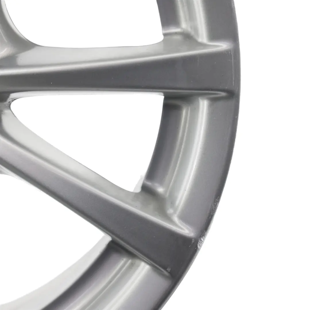 Jante Alliage Argent 16" 7J ET:31 V-spoke 390 pour BMW F30 F31 F36 à propos du numéro de pièce 6796236 BMW F30 F31 F36 Jante Alliage Argent 16" 7J ET:31 V-spoke 390 - SKU 6796236 - Numéro de pièce 6796236